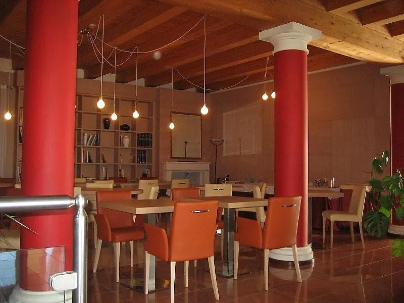 לוניגו Hotel Alle Acque 3*,  איטליה